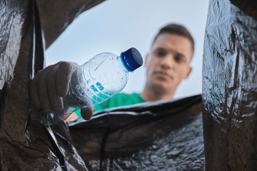 How Using a Water Filter Can Lower Your Carbon Footprint
